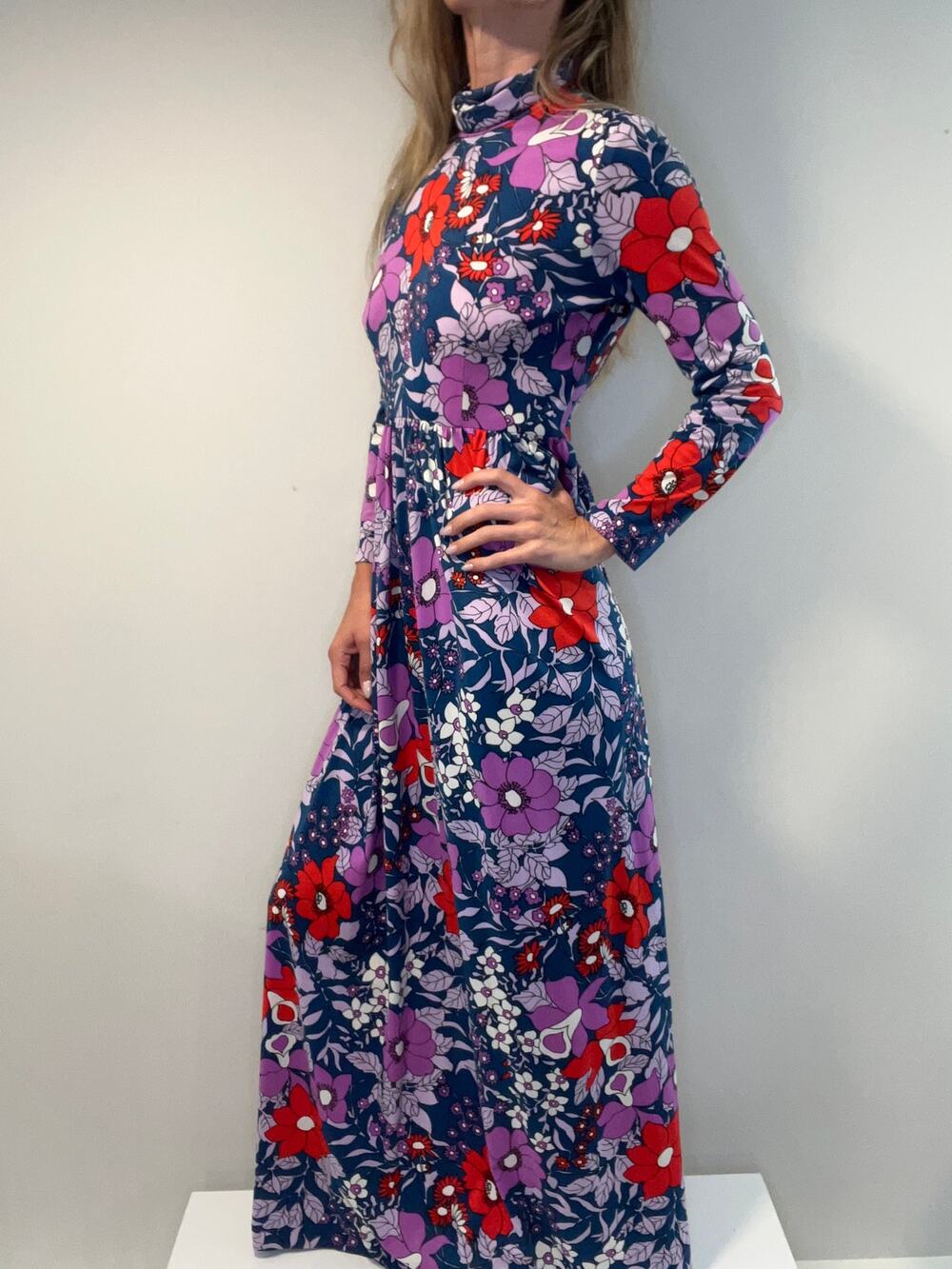 WOW! Colorful Vintage 1960s-70s Keram New York Long Sleeve Maxi Dress Size Small